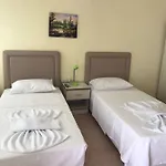 Mandalinci Boutique Отель *