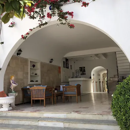Mandalinci Boutique Отель