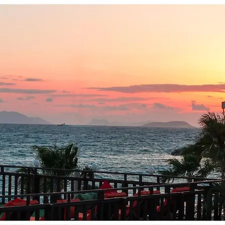 Mandalinci Boutique Тургутрейс